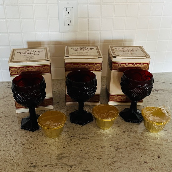 Vintage Ruby Red Avon Large Goblets set of 3 - Picture 1 of 12